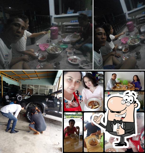 ก๋วยเตี๋ยวซอกตึกสาขา4
