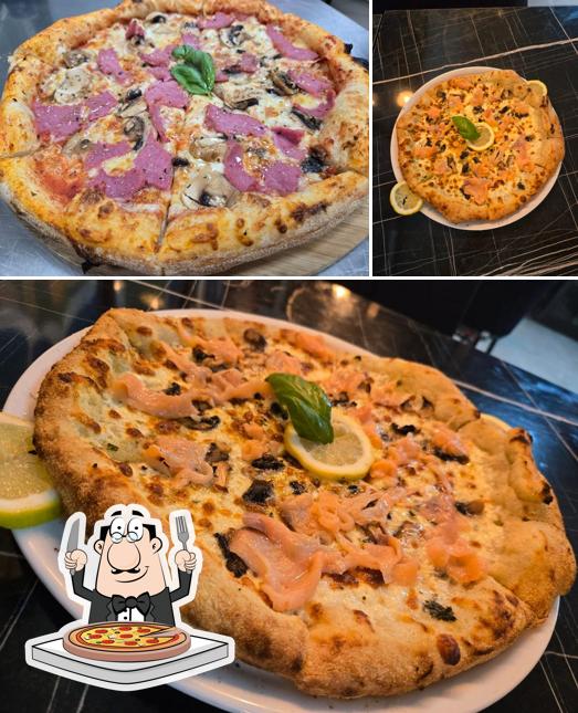 LE NAPOLITAIN