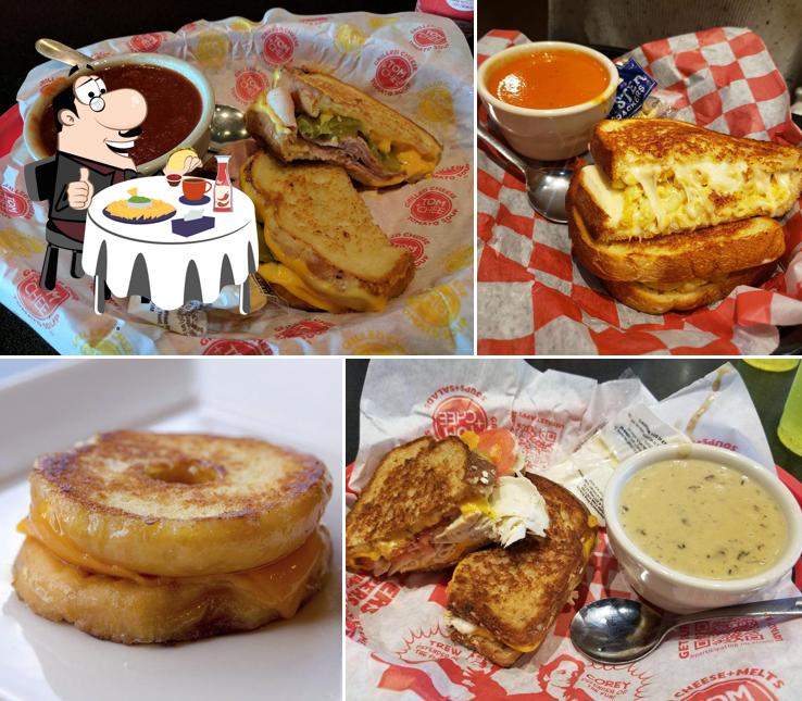 Tom & Chee