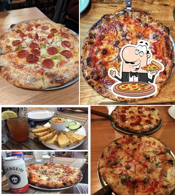Harvest Bar + Kitchen - Brewery District