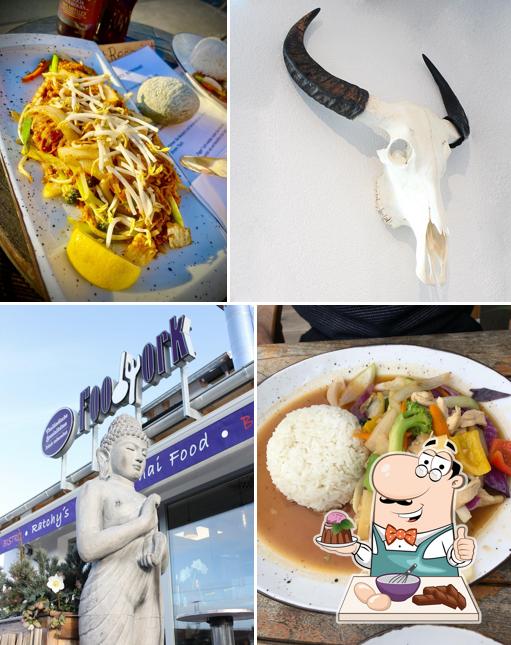 Food Work by Ratchy - Famous Thai Food - Traunstein