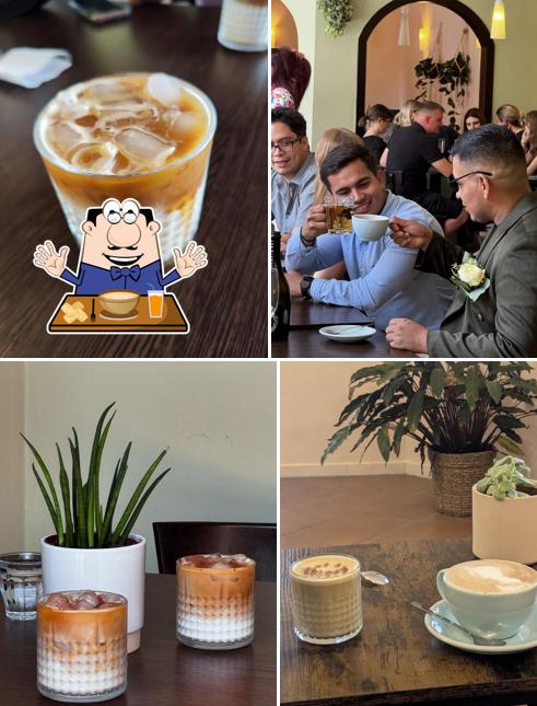 Santos DOS Tapas Bodega Restaurante