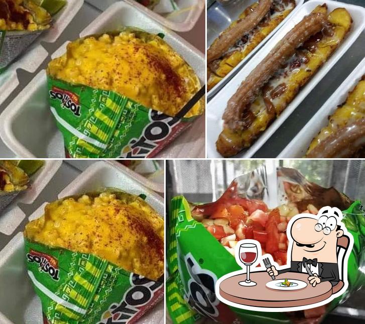 Churros & Elotes De La H.