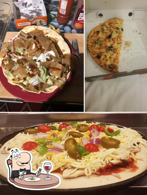 M Q Pizza & Grill House