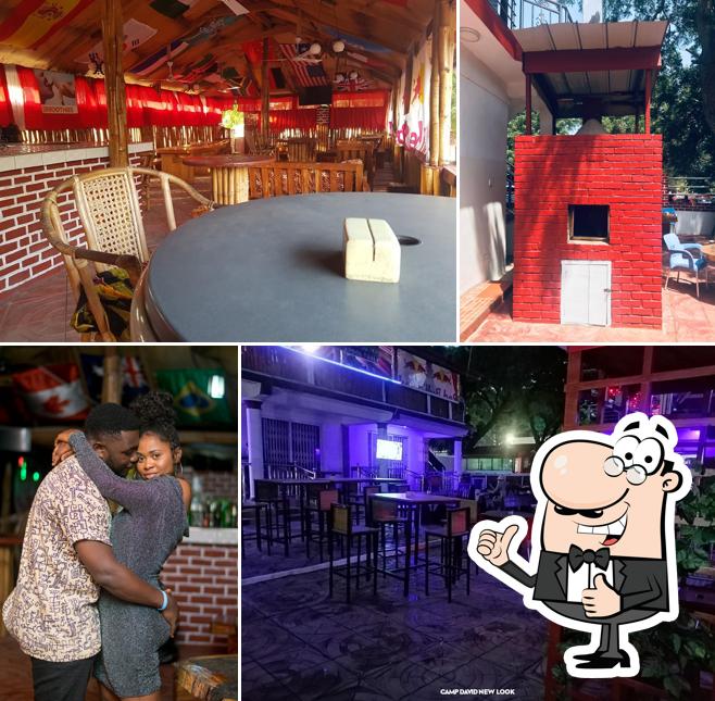 Camp David Restaurant, Pub & Grill