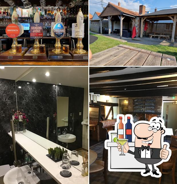 Crossways Inn and Bed & Breakfast