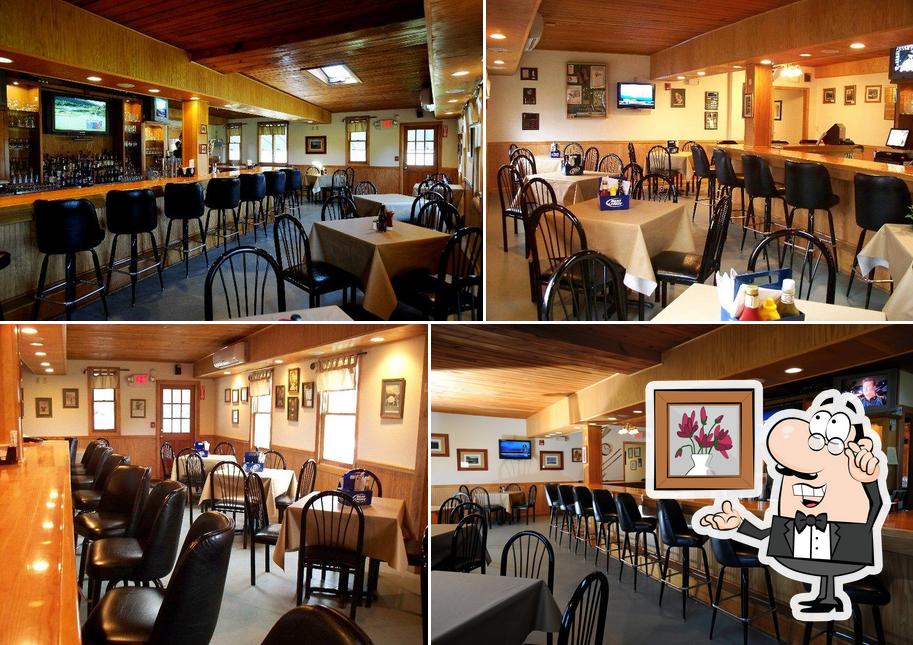 Restaurant At Elm Ridge