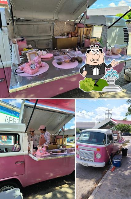 Pimienta Rosa Mid Food truck