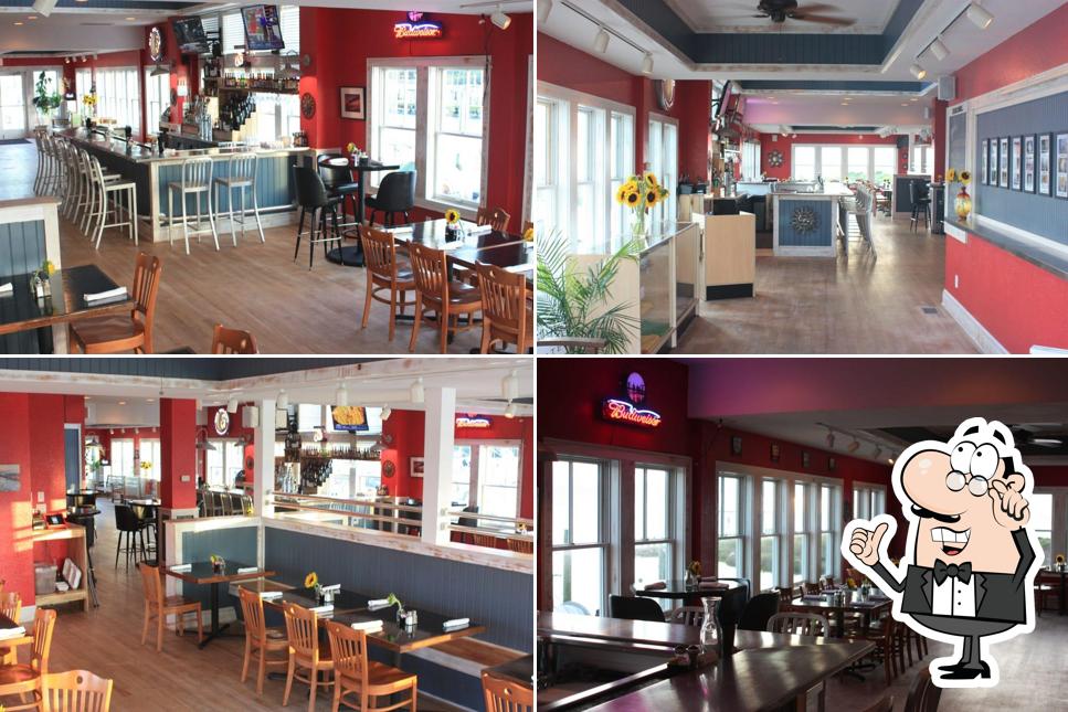 Hatteras Sol Waterside Grill