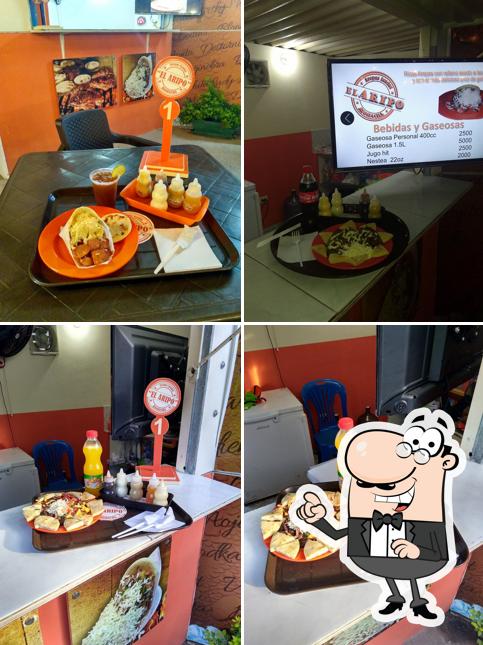 Plaza 11 Food House