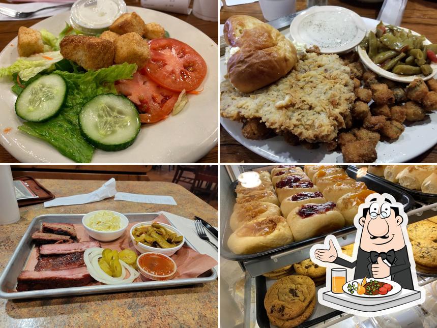 Smolik's Smokehouse