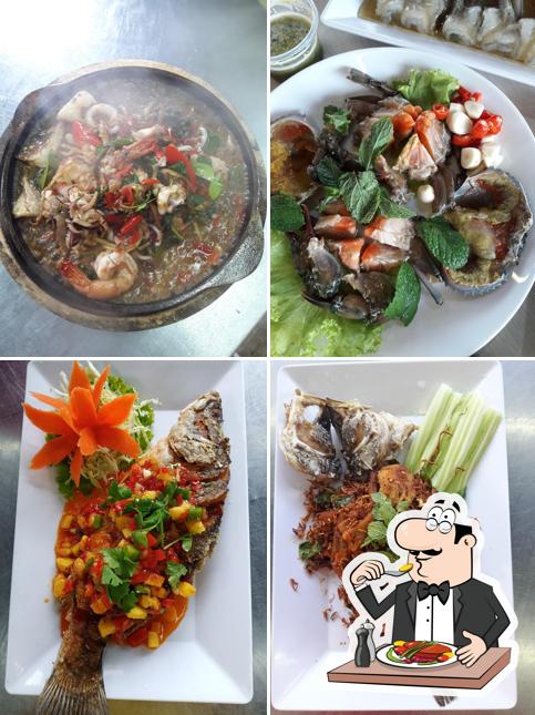 หลักจันทร์ครัวอีสาน