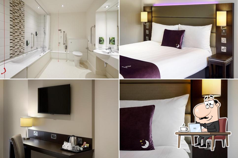 Premier Inn Wirral (Childer Thornton) hotel