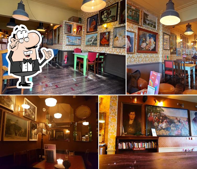 Ocho Lounge
