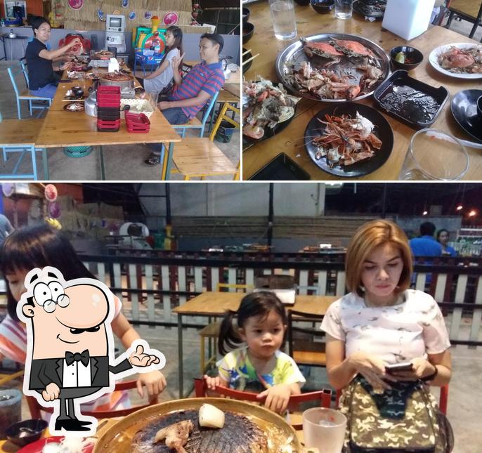 ร้าน F&M BAR-BQ