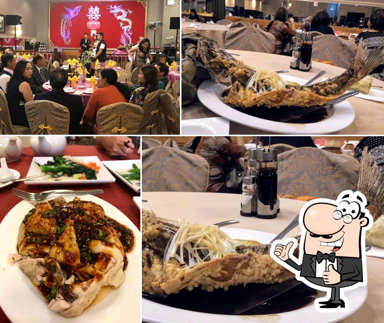 Crystal Dynasty Restaurant