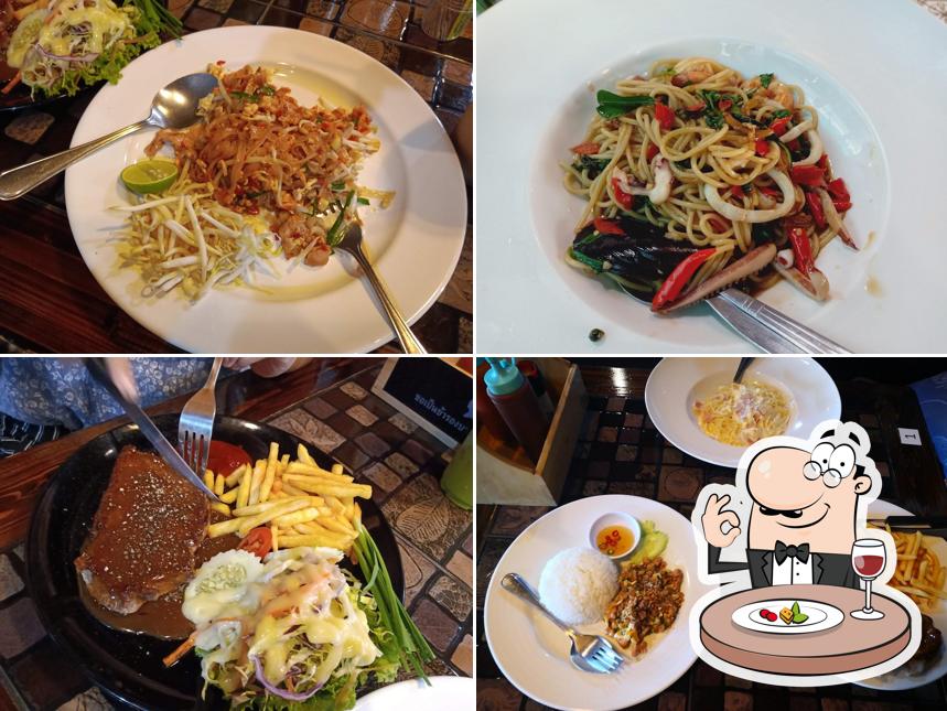 Nom Hok Warin Restaurant