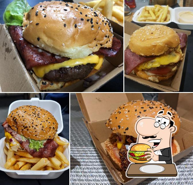 Chubby Buns Burgers Punchbowl