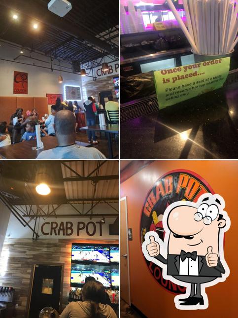 Crab Pot Lounge