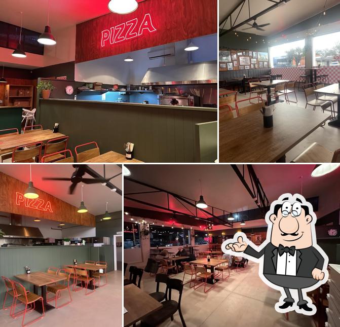 Reggie's Detroit Pizza
