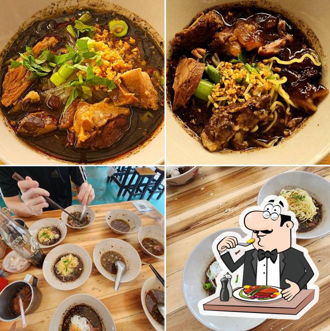 ก๋วยเตี๋ยวเรือ ป.ประทีป สาขาศรีด่าน11