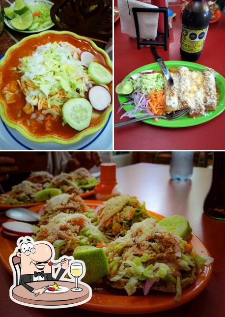 Cenaduría Que rico