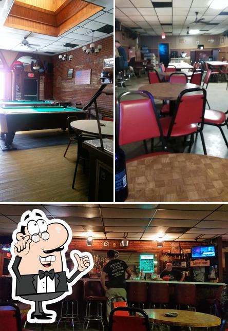 Perry Street Tavern