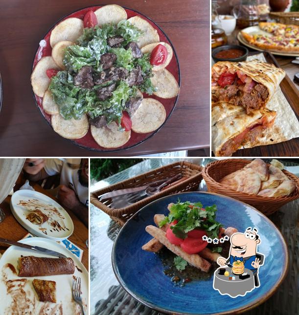 Еда в "Паприке"