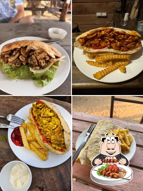 Barefoot Island Bar & Restaurant