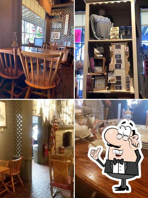 Cracker Barrel Old Country Store