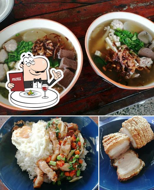 บ้านp'nut(อาหารตามสั่ง,กาแฟสด)