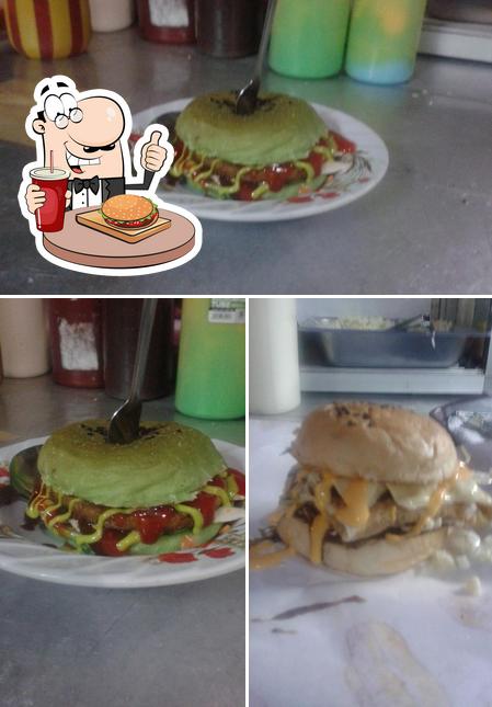 HELMI BURGER Station