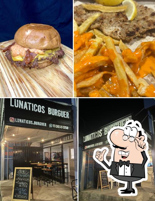 LUNATICOS HAMBURGUESERÍA