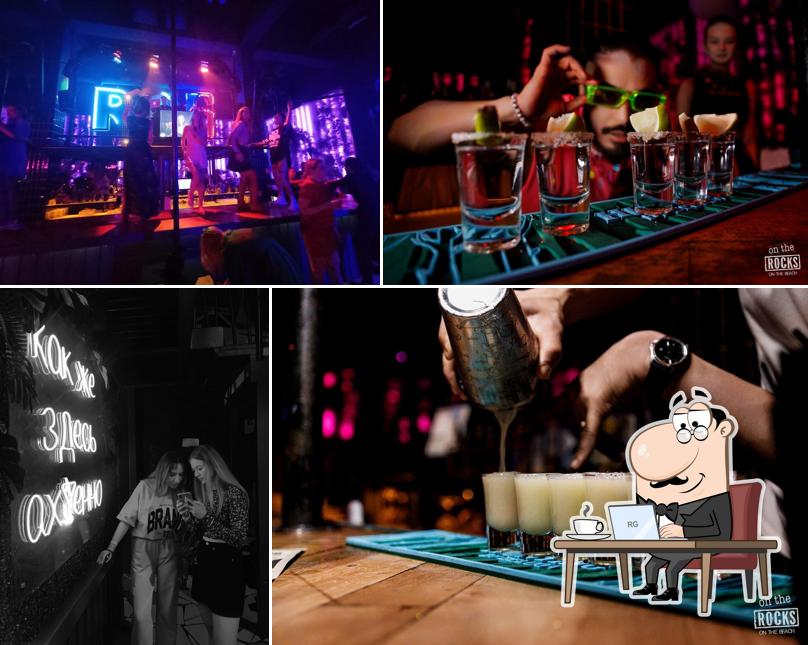 Интерьер "On The Rocks Bar"