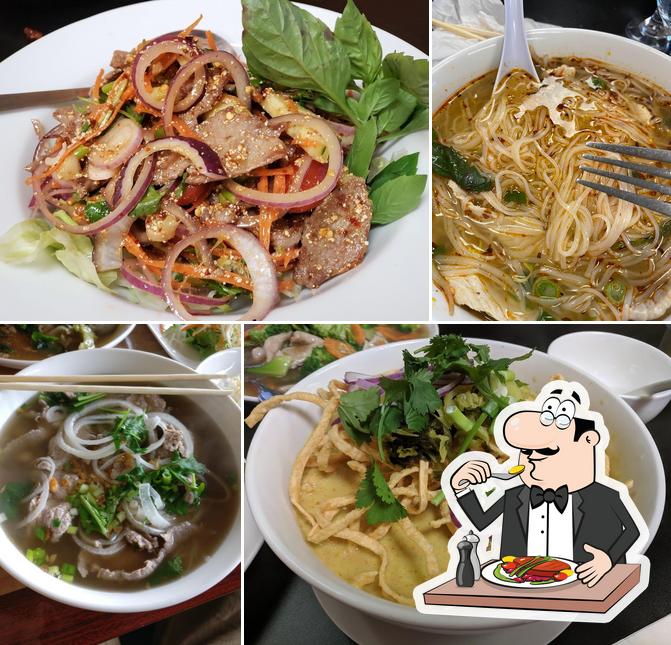 Khao Hom Thai & Pho