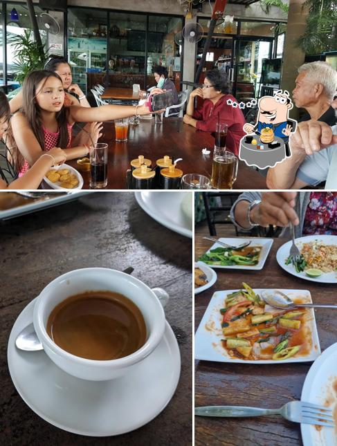 Resto Bord Du Mekong