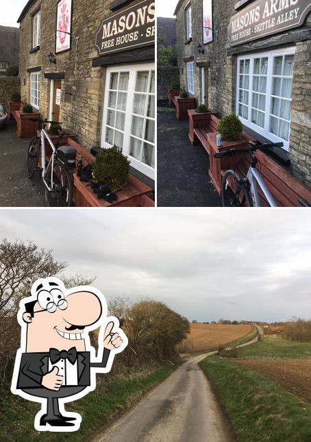 The Masons Arms