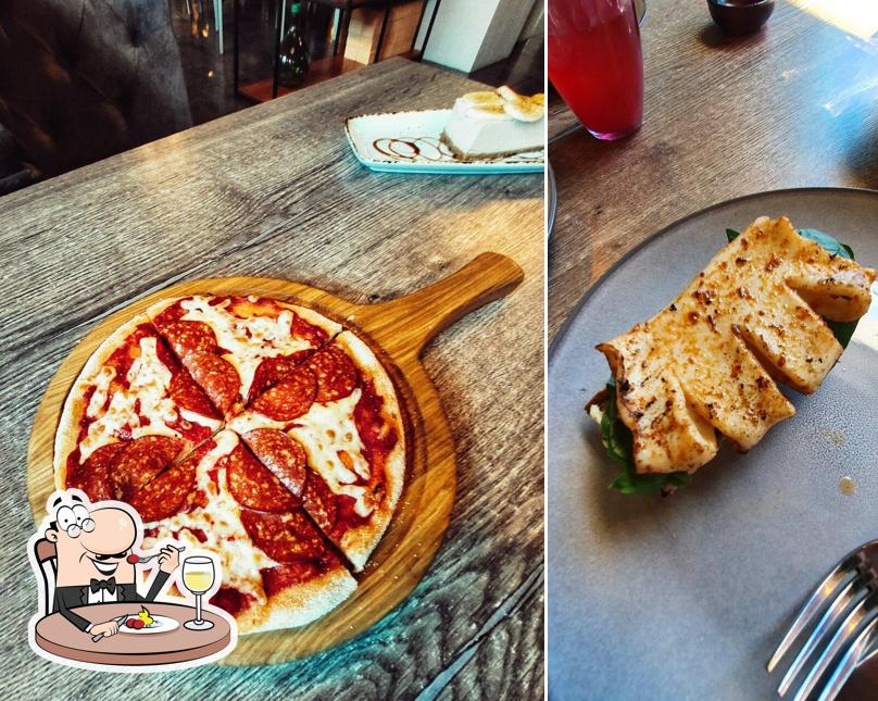 Блюда в "Три Азиата"