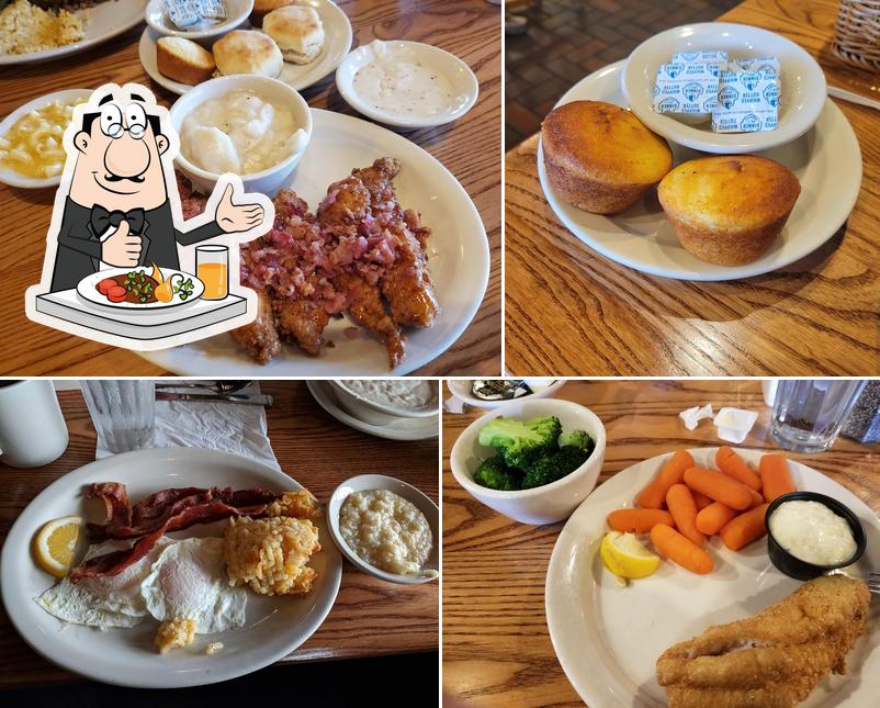 Cracker Barrel Old Country Store
