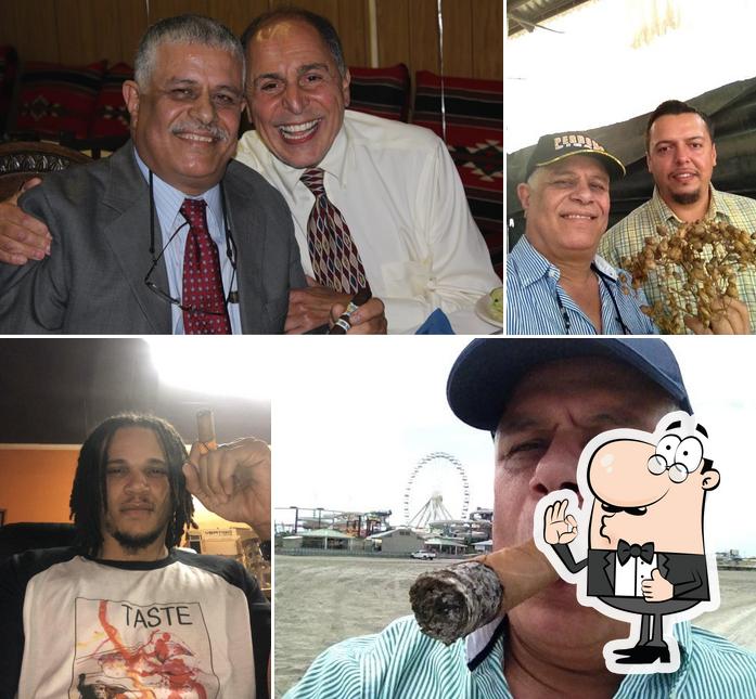 Dan's Cigar Lounge