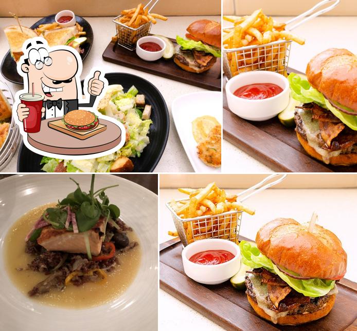 Solarium Kitchen & Bar