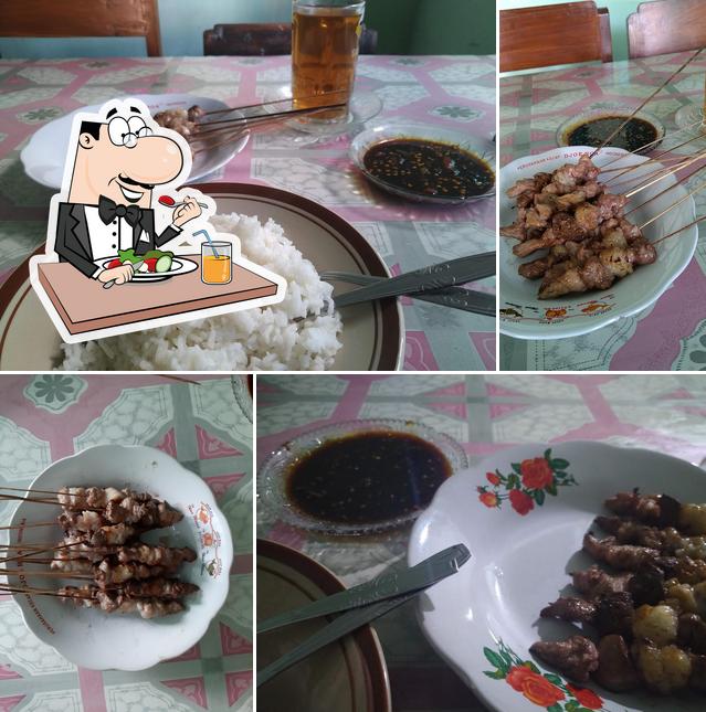 Warung Sate Maktub