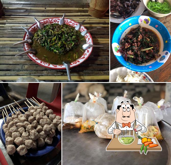 ก๋วยเตี๋ยวแม่อร OG & เก๋ น้ำหวานขนมปังปิ้ง
