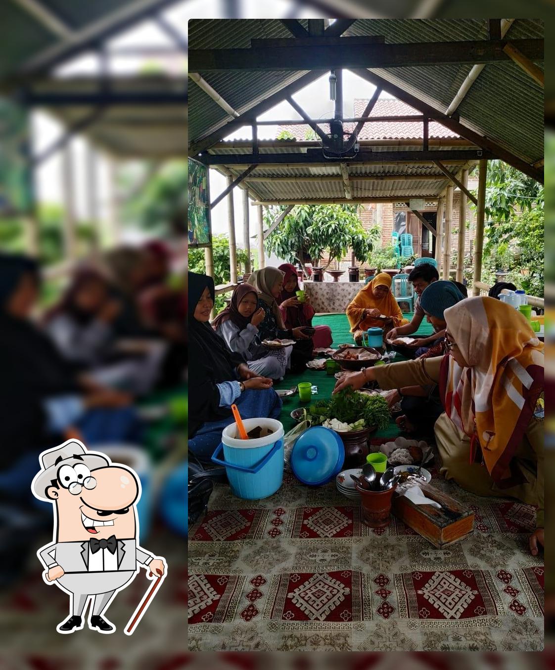 Agen Depok Cirebon - Sari Roti