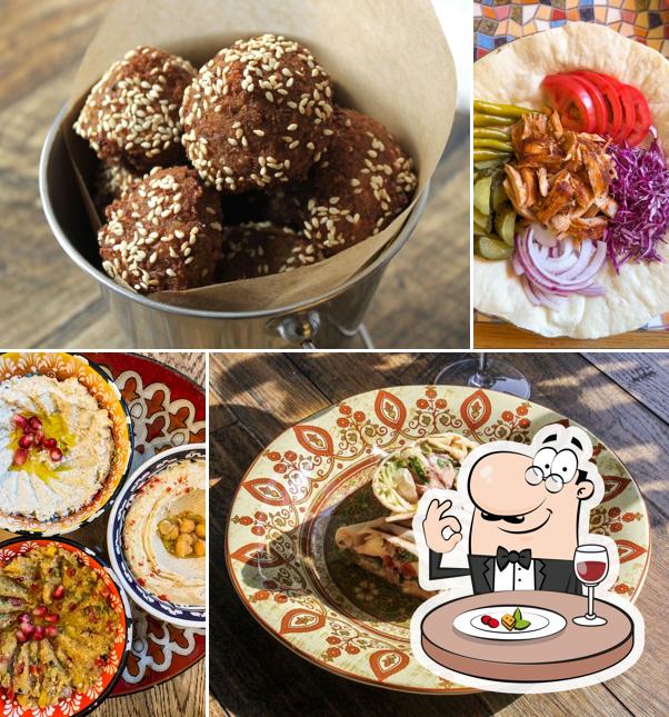 Еда в "Laffa Laffa"