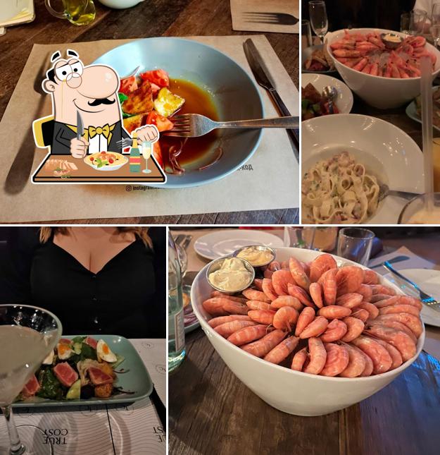 Блюда в "True Cost"