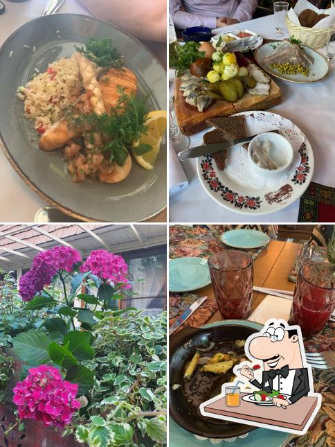 Еда в "Диканьке"