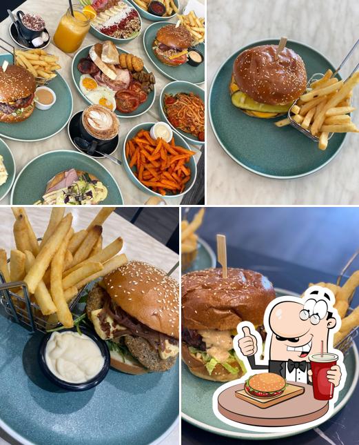 RHINO’S CAFE Ridgehaven SA