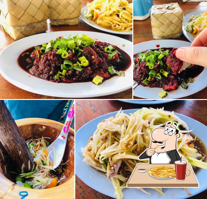 ร้านอาหารริมทุ่ง (ลาบ,ย่าง,ส้มตำ ฯลฯ)