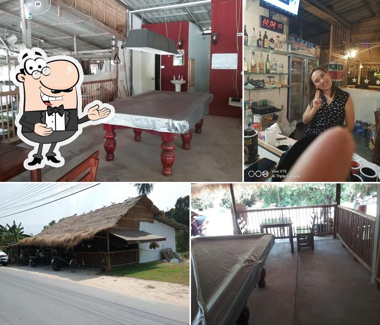 Jack's Bar